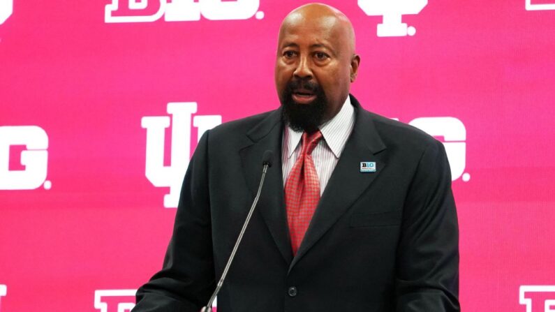 Indiana’s Mike Woodson gets raise, to average $4.2M per year