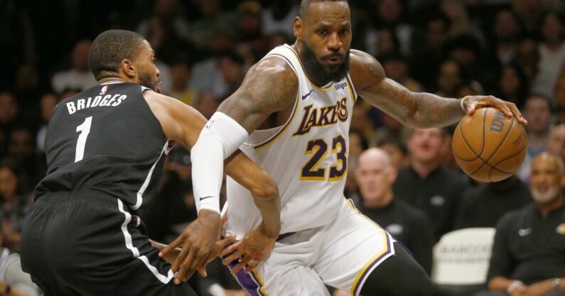 LeBron James scores 40 in Lakers’ defeat of the Nets